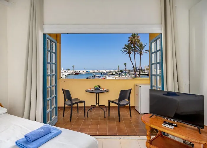 Appartamento Cabopino-2 By Interhome